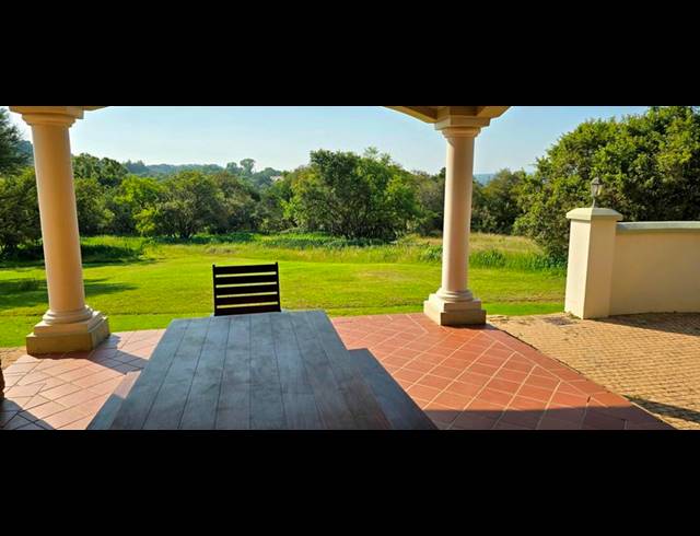 5 BEDROOM HOUSE FOR SALE IN WATERLAKE FARM LIFESTYLE ESTATE
